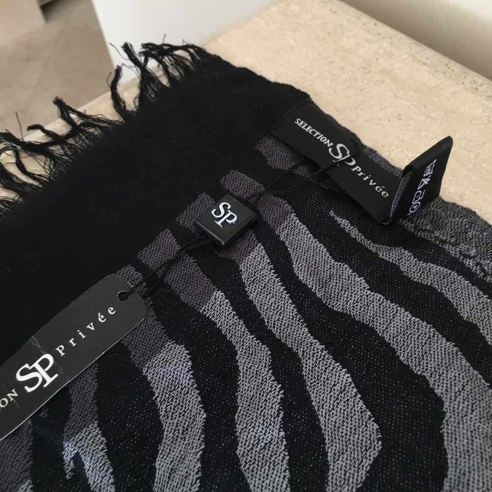 Scarf